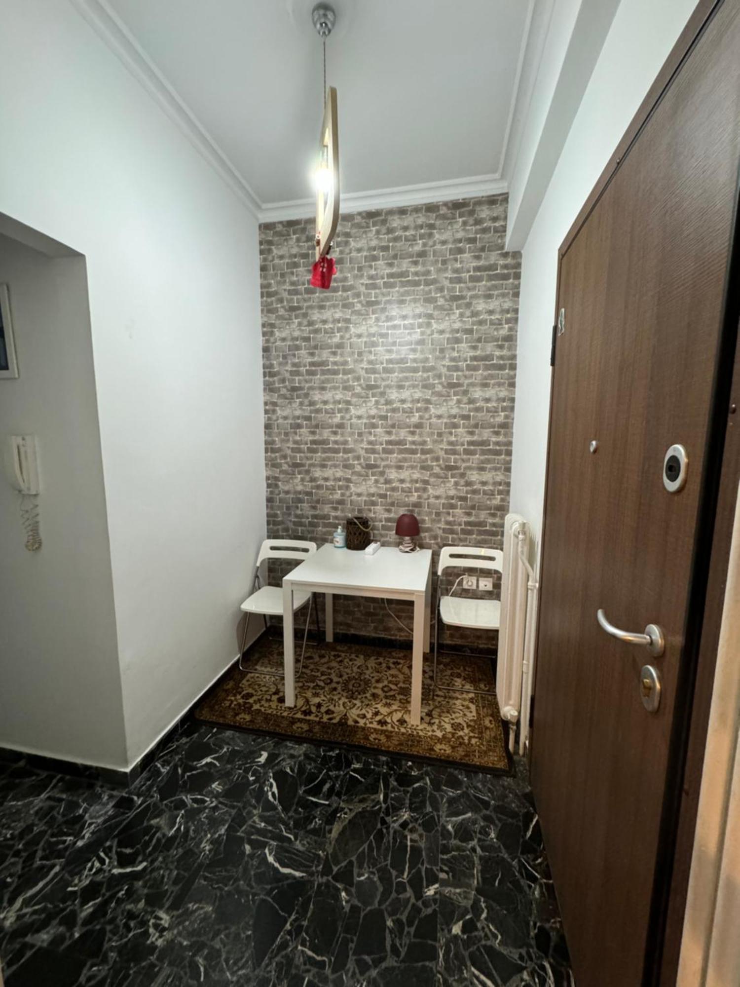 Plaka Quiet Apartment 아테네 외부 사진